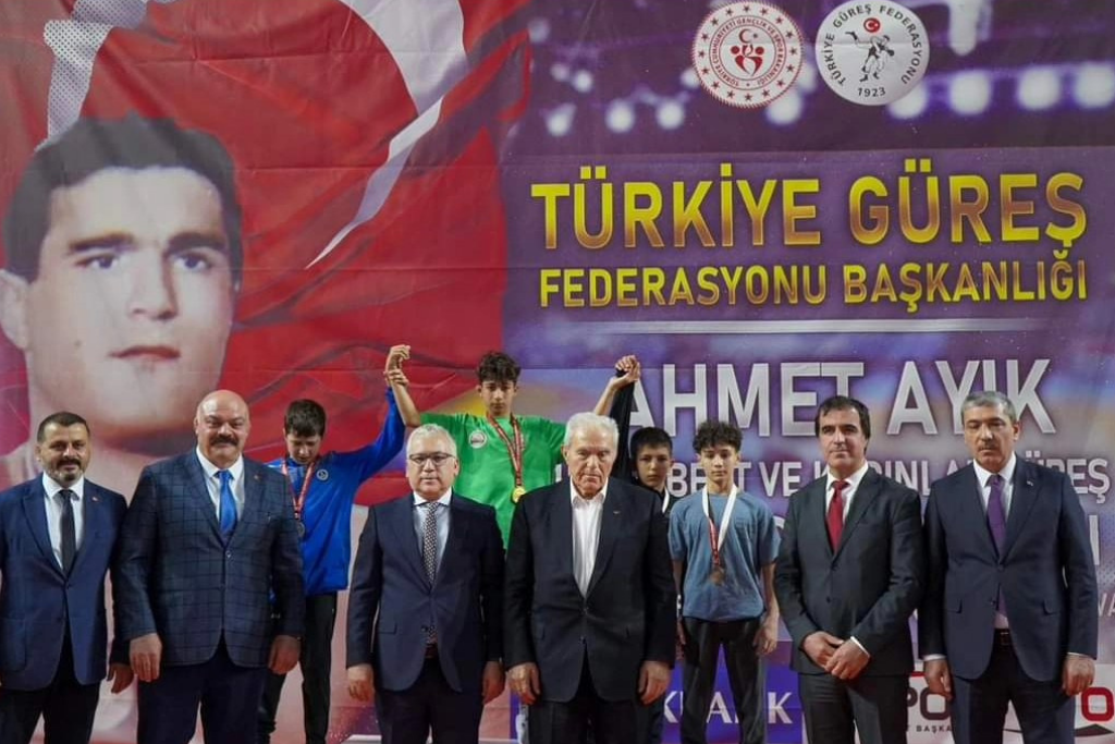 Güreşçimiz U-15 Türkiye Şampiyonasında 2. Oldu