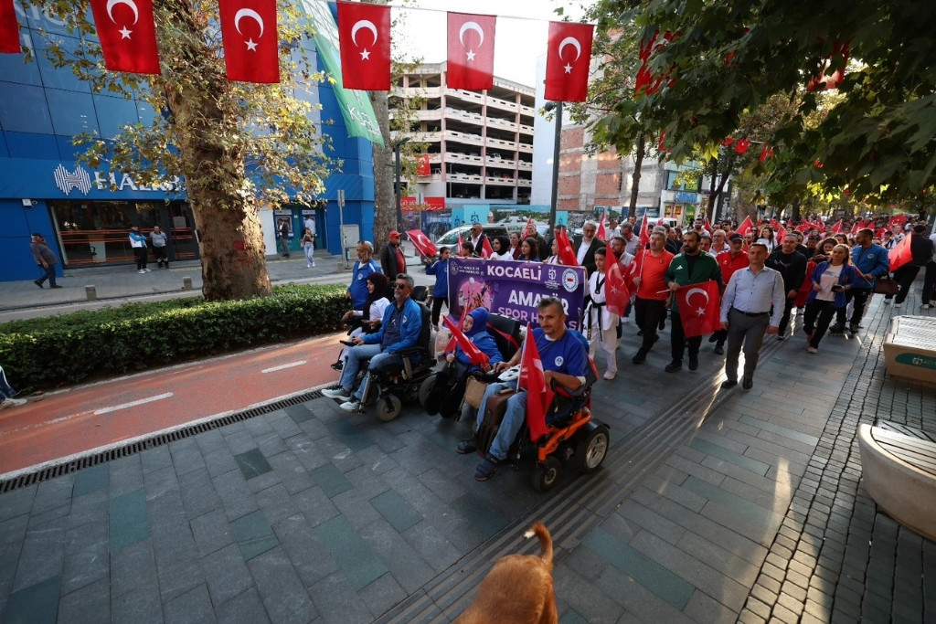 Amatör Spor Haftası Kortejinde Yer Aldık