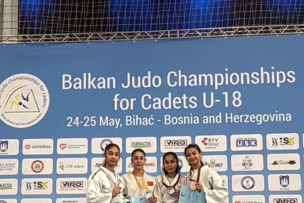 Büşra Ceylin Balkan Şampiyonu