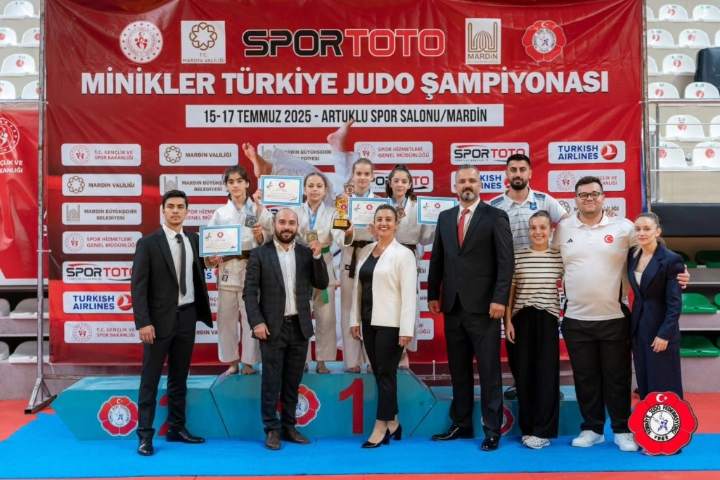 Minik Judocularımız Kürsünün Zirvesinde
