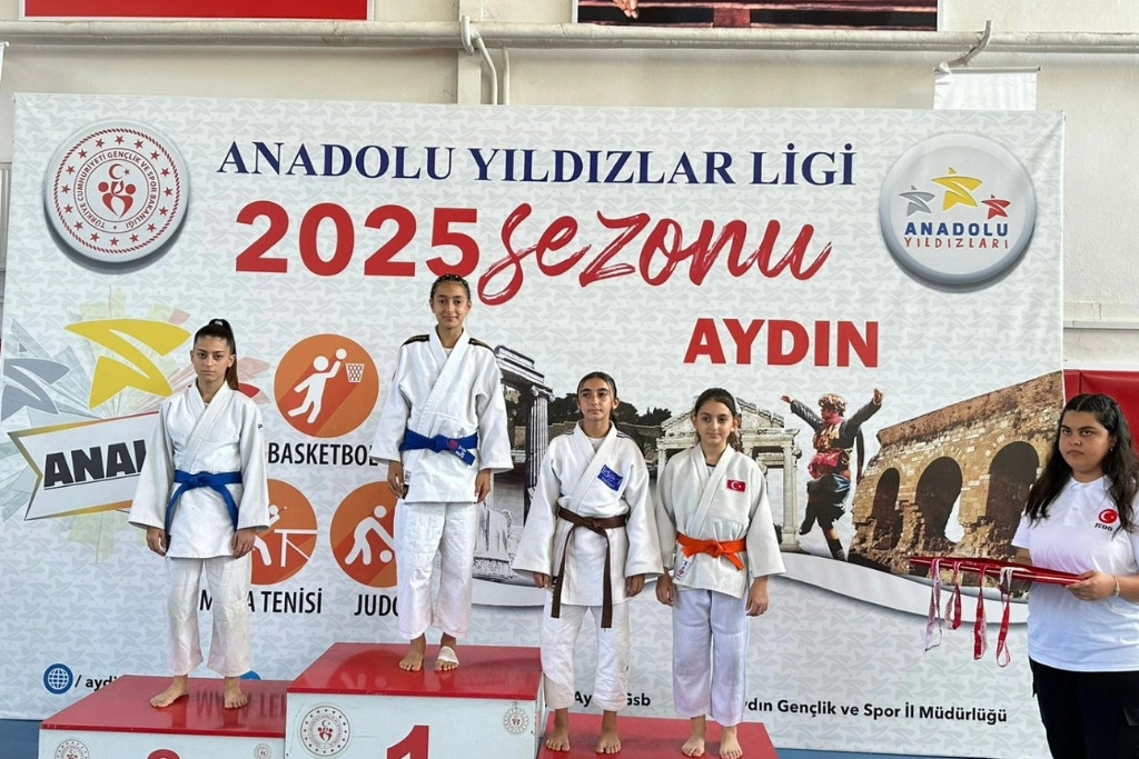 Sümeyye Aydın'da Şampiyon