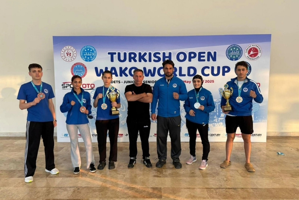 Turkish Open'da Kick Boksçularımız Kürsüde Yer Aldı